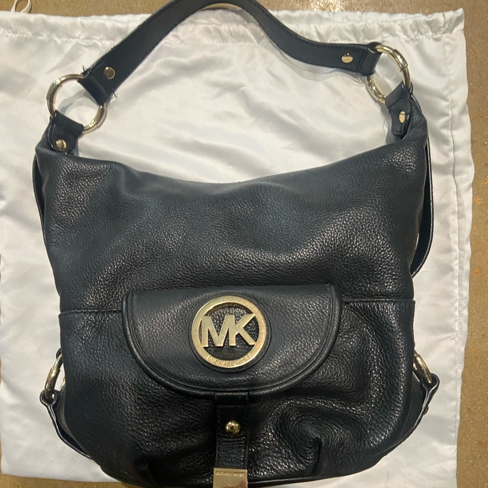 MICHAEL KORS Black Pebble Leather Hobo